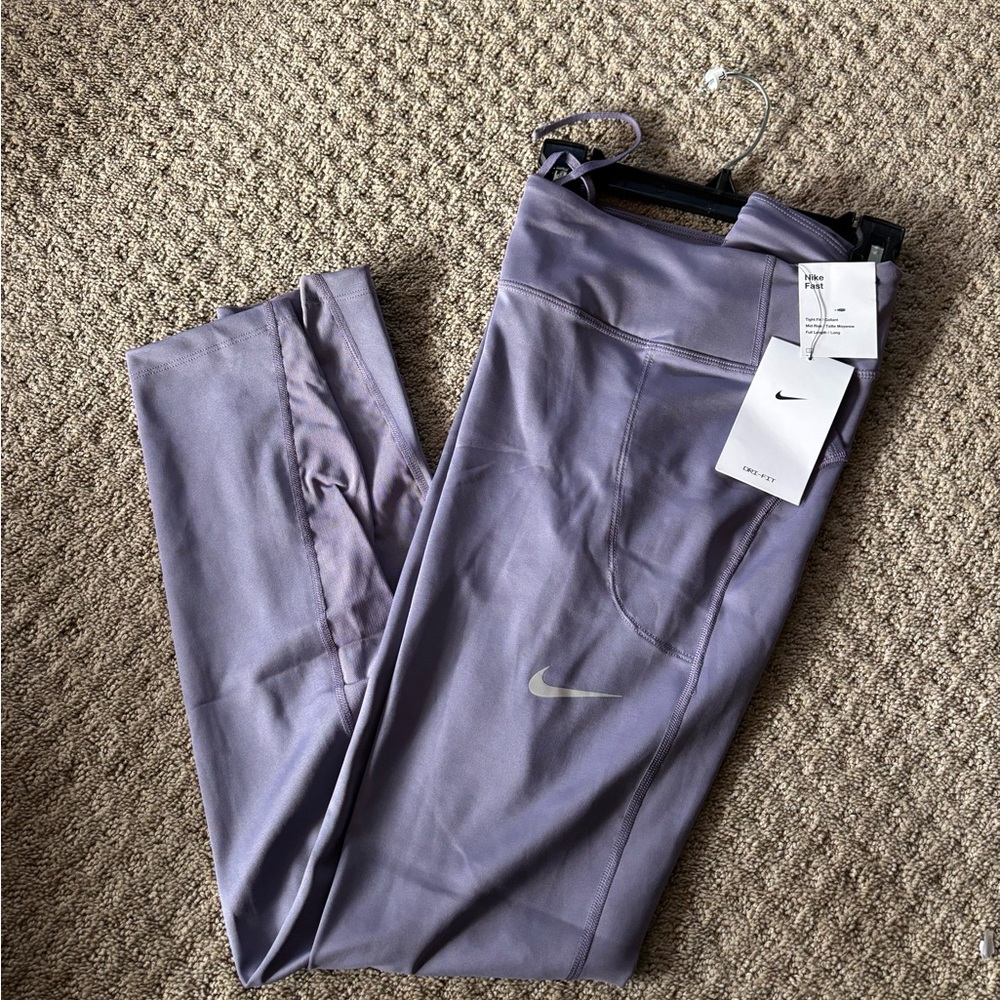 NWT Nike Women’s Mid Rise Fast Running Tights AT3103-509 Color Daybreak